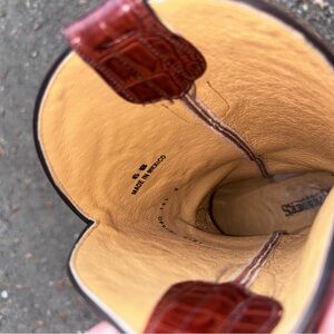 Cavender’s brand cowgirl boots